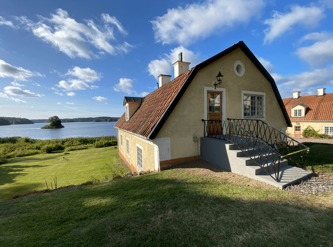 2 rok · 70 m² i Valla – Valla