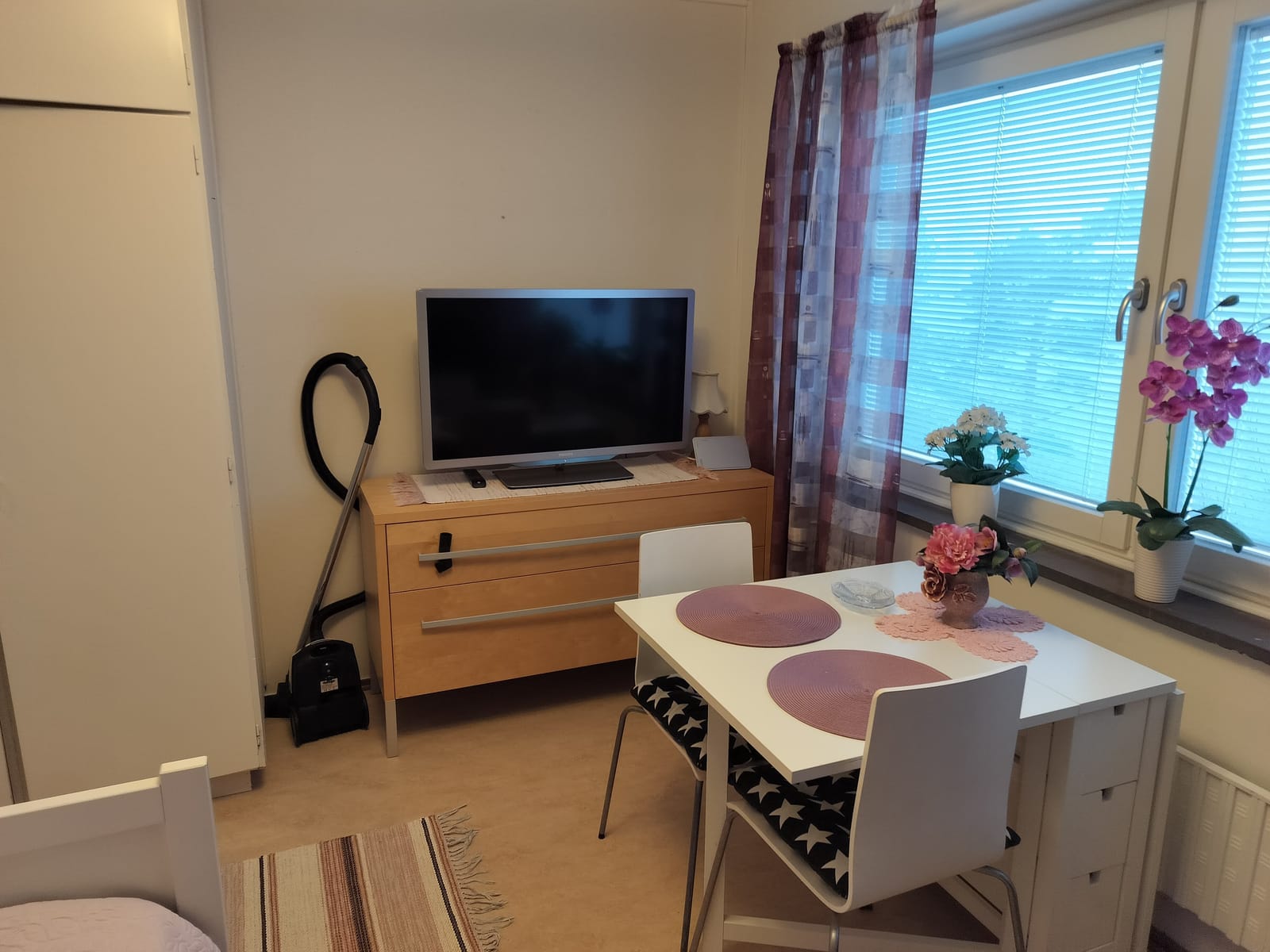 1 rok · 16 m² i Handen – bild 3