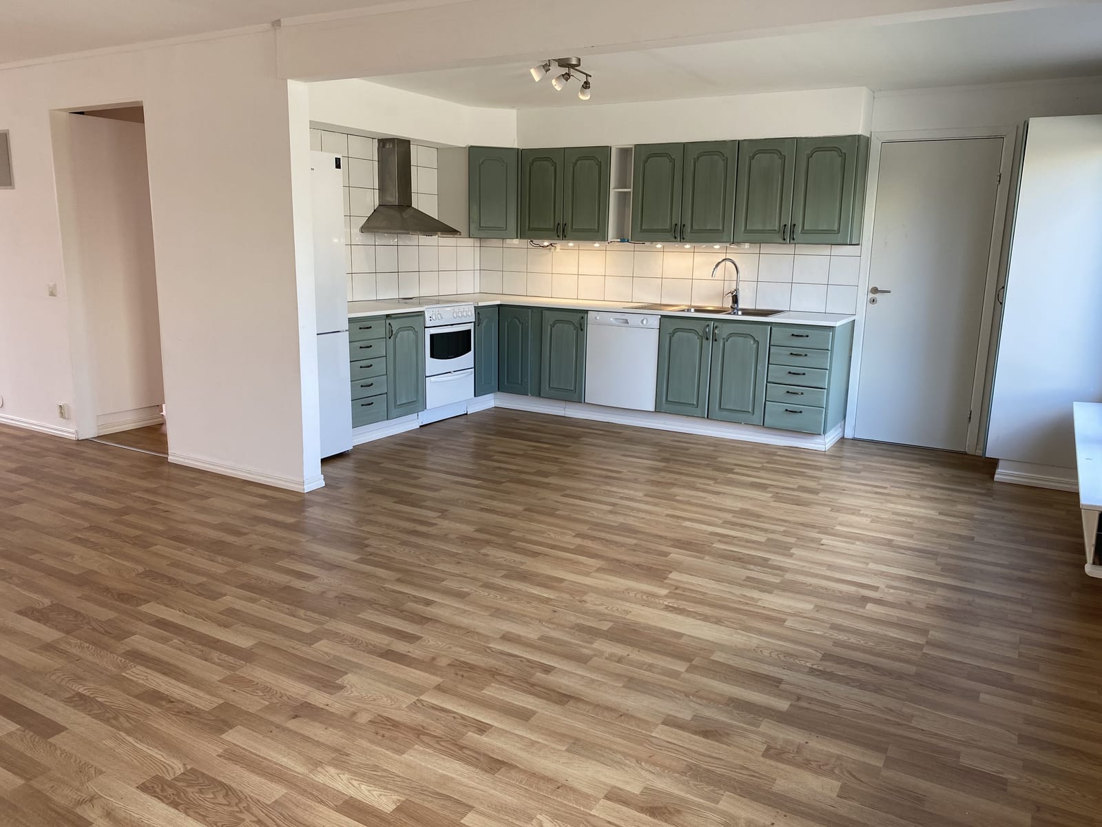 7 rok · 134 m² i Töreboda – bild 3