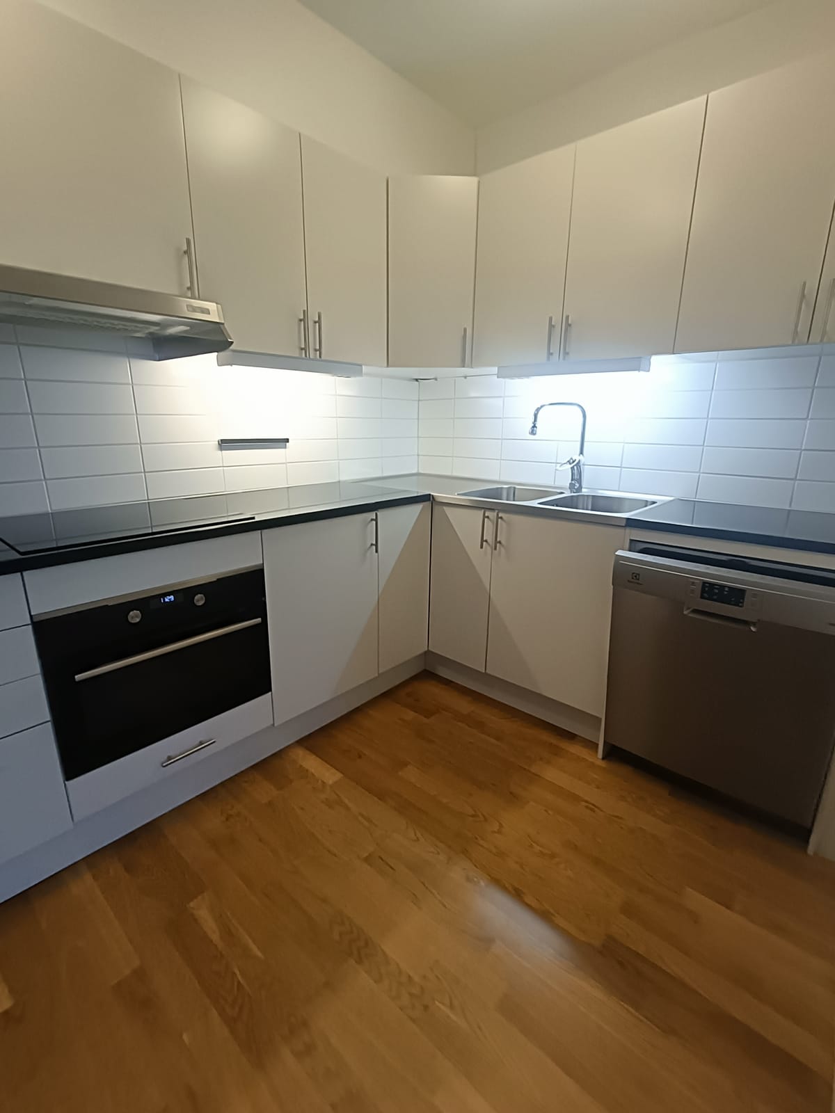 2 rok · 56 m² i Vänersborg – bild 10