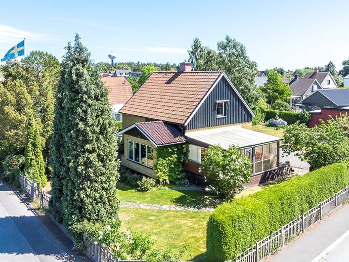 4 rok · 100 m² · Bruksgatan 28