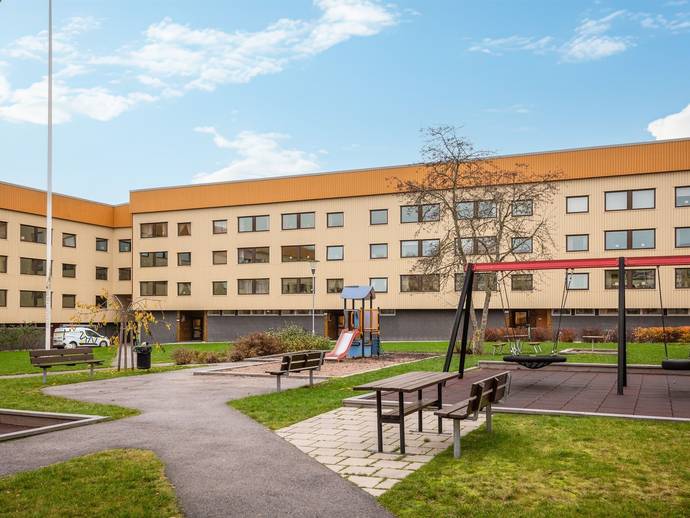 3 rok · 81 m² · Trestegsgatan 97
