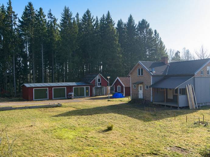 7 rok · 166 m² · Folkabo Sandviken