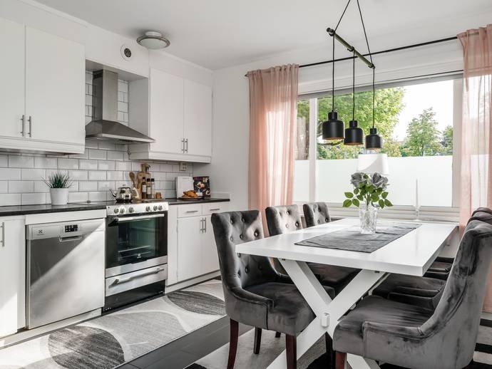 2 rok · 62 m² · Bodagatan 10