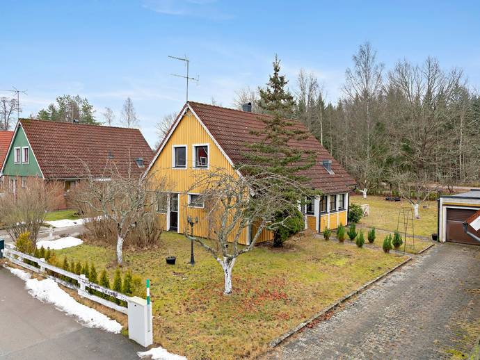 5 rok · 142 m² · Movägen 134