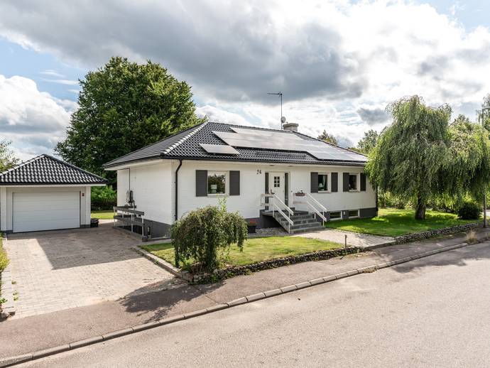 7 rok · 113 m² · Blomstervägen 24