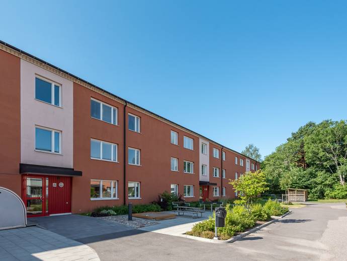 2 rok · 74,9 m² · Flisavägen 25