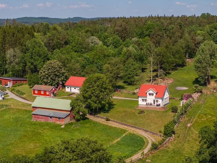 7 rok · 140 m² · Surteby Solhem