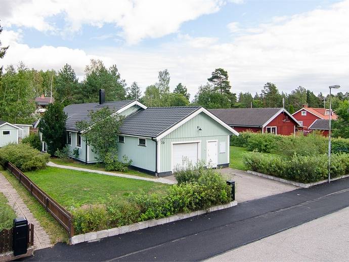 5 rok · 130 m² · Sportvägen 16