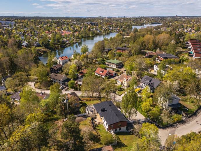 8 rok · 203 m² · Myrvägen 47
