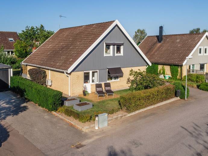 5 rok · 168 m² · Blåsippestigen 5