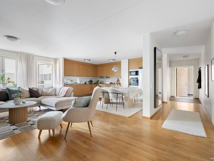 4 rok · 114 m² · Sollentunavägen 160