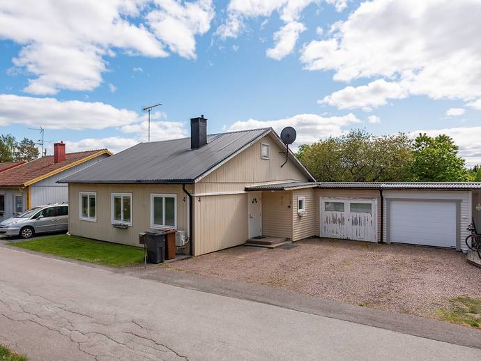 4 rok · 86 m² · Mellanvägen 4