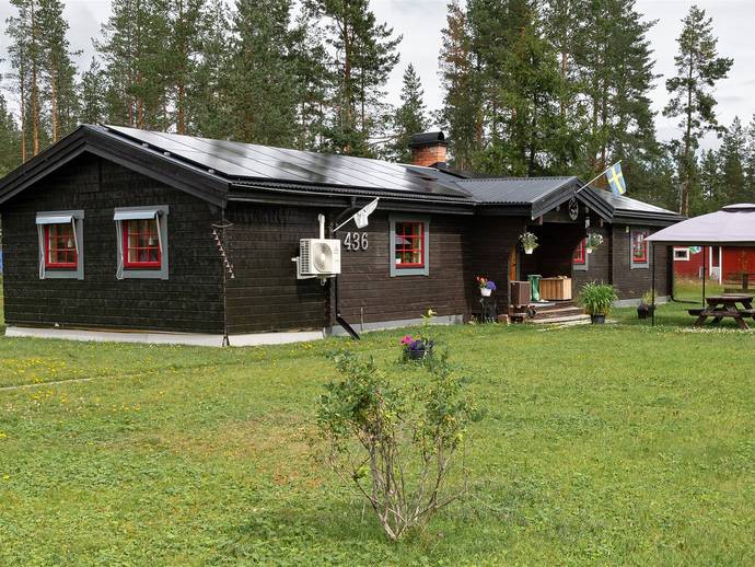 4 rok · 100 m² · Röjan 436
