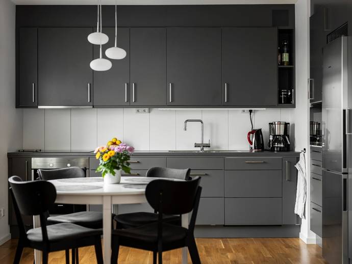 2 rok · 53 m² · Kvarnholmsvägen 86, 5 tr