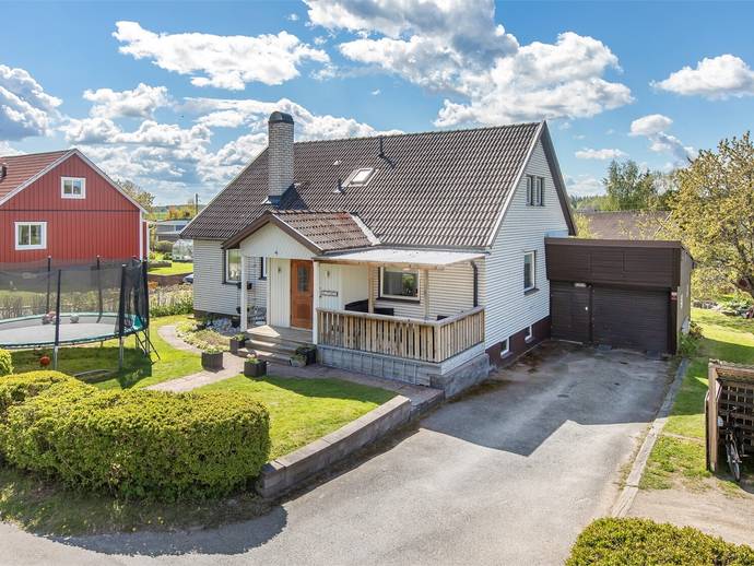 4 rok · 136 m² · Lindgårdsvägen 9
