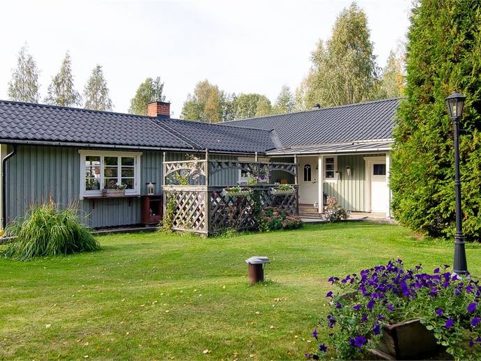 4 rok · 155 m² · Hedkarbyvägen 46