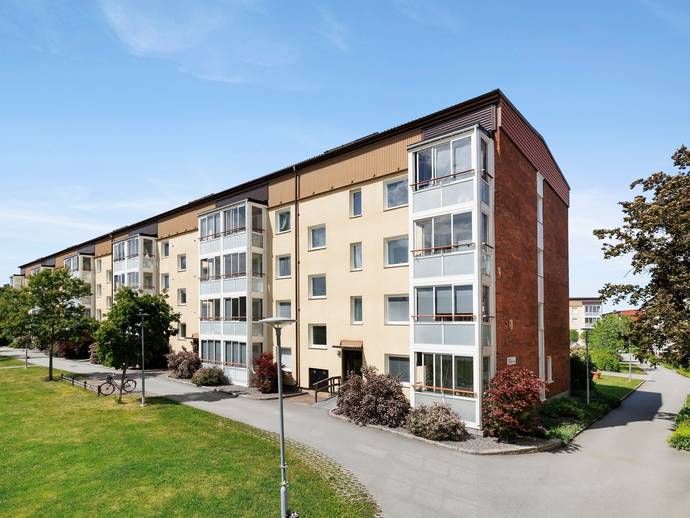 3 rok · 77 m² · Västra Bangatan 53A, 1 1/2 TR