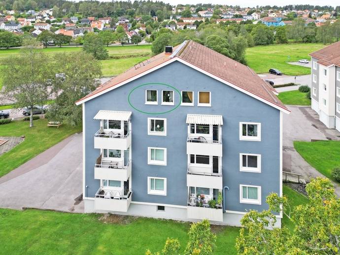 1 rok · 28 m² · Skaraborgsvägen 22