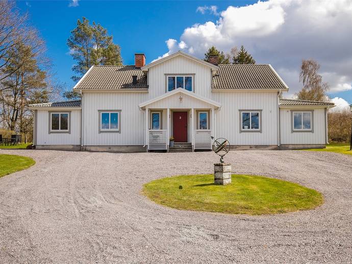 7 rok · 188 m² · Häggesled Karlebacken 3