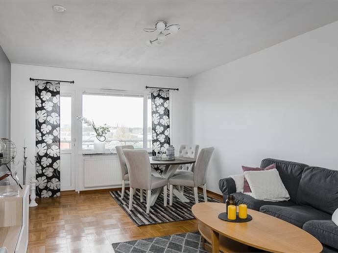 3 rok · 78 m² · Linnégatan 2A