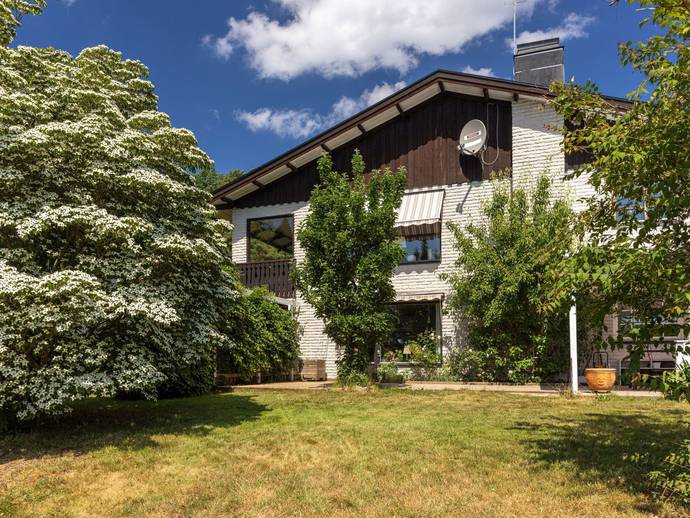 7 rok · 171 m² · Nedre Kammarbergsvägen 16