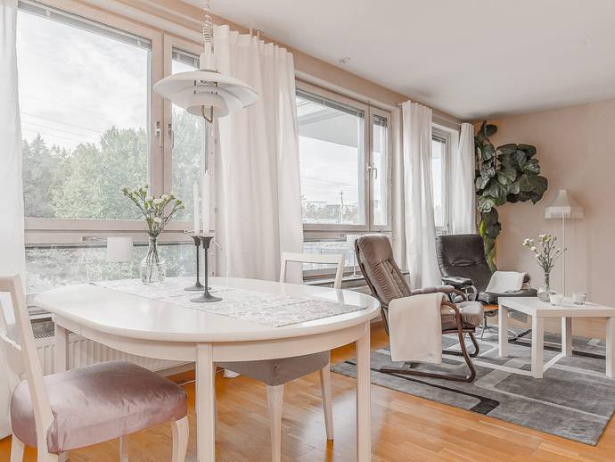 2 rok · 60 m² · Lomvägen 25 D