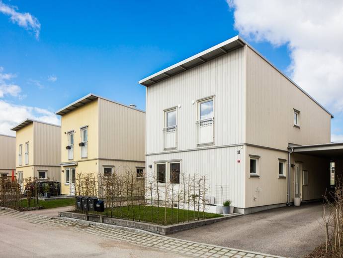 5 rok · 126 m² · Linnea Andréns väg 11