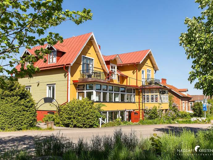 14 rok · 327 m² · Havsbadsvägen 18