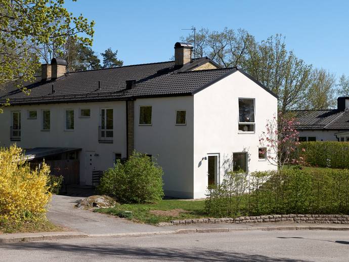 7 rok · 168 m² · Sekreterarbacken 18