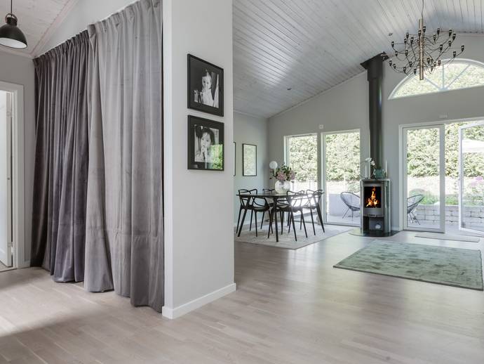5 rok · 141 m² · Ekstigen 4