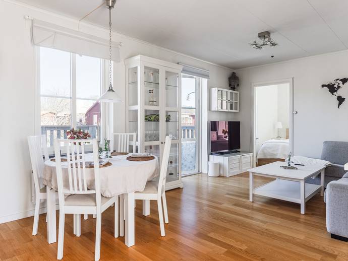2 rok · 52 m² · Färsnagatan 13F