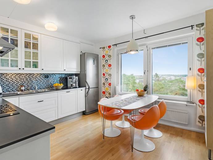 3 rok · 79 m² · Mjölnerbacken 65