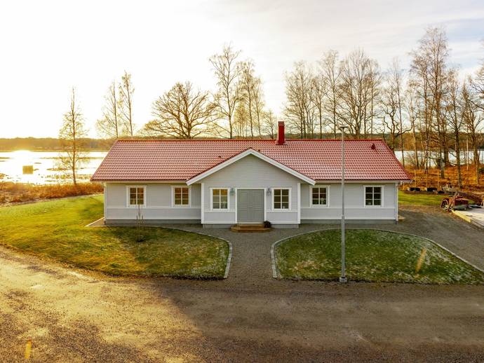 4 rok · 160 m² · Fjordvägen 4