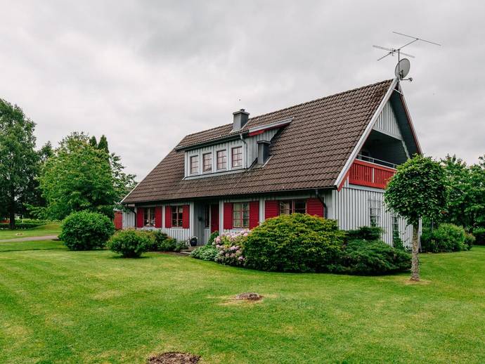 6 rok · 138 m² · Öglundavägen 14