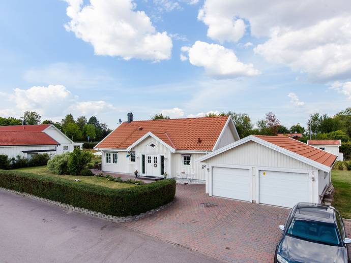 6 rok · 165 m² · Botildes väg 3