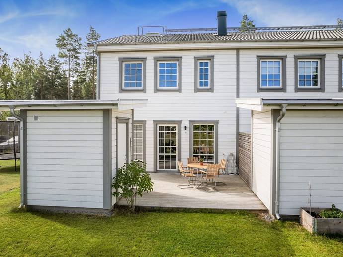 4 rok · 99 m² · Blåhallonvägen 19D