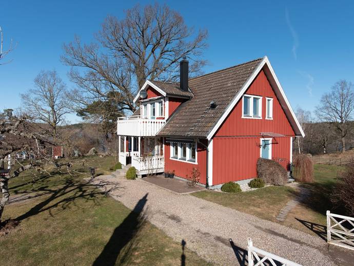 6 rok · 152 m² · Karlebo Sjövillan 1