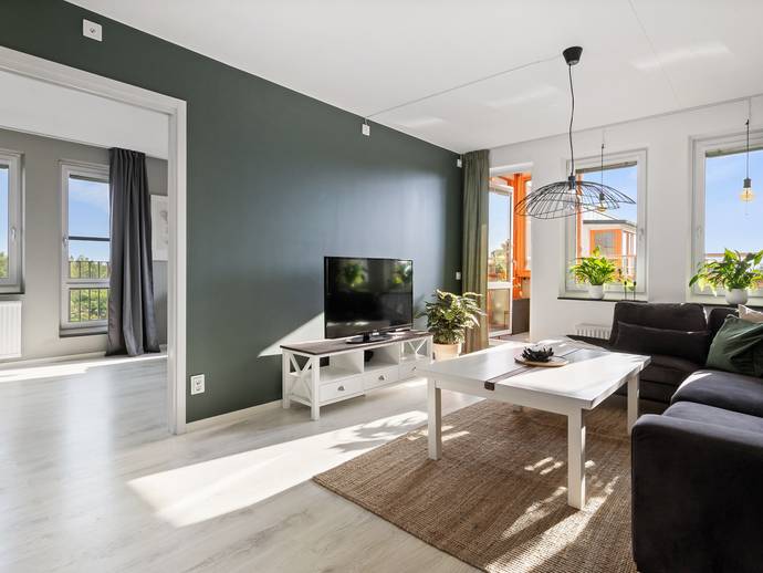 2 rok · 61 m² · Ormingeringen 64, vån 3/3