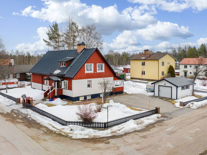 5 rok · 205 m² · Tysta vägen 6