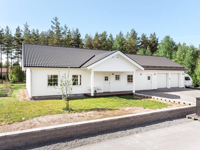 5 rok · 133 m² · Bronsvägen 13