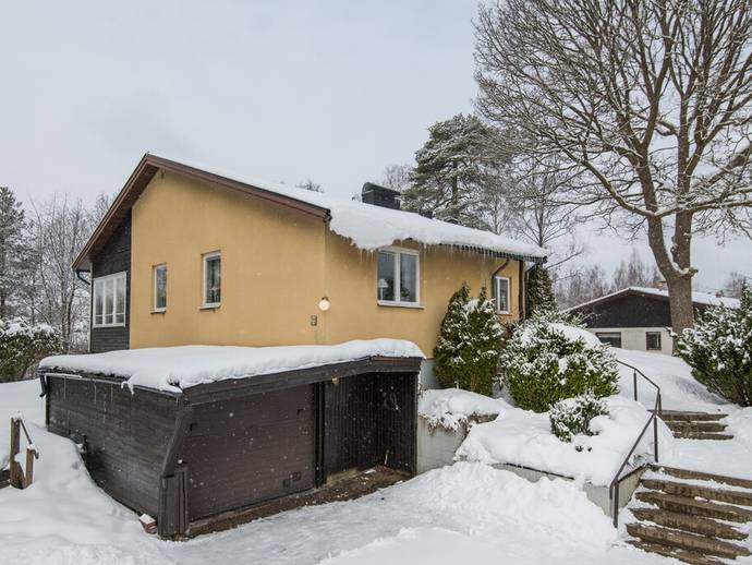 5 rok · 105 m² · Melltorpsvägen 20