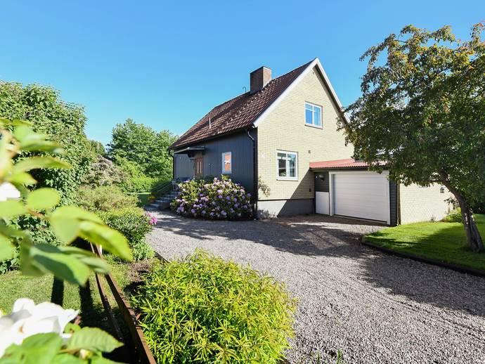 4 rok · 102 m² · Södra Prästvägen 37