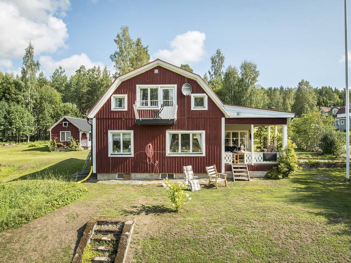 4 rok · 93 m² · Fabriksvägen 2