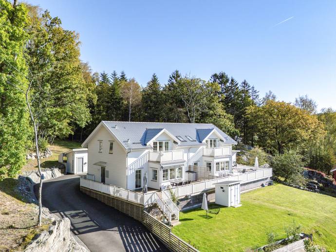 6 rok · 144 m² · Solbräcke 216