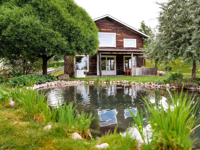 7 rok · 178 m² · Slätberget 33E