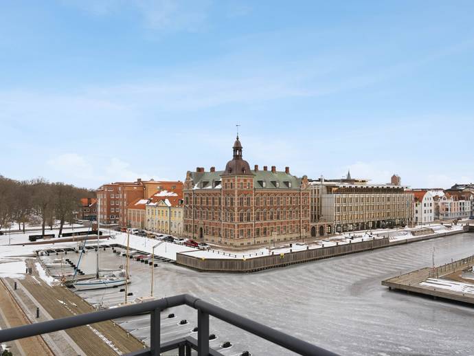 3 rok · 106 m² · Badhusgatan 9