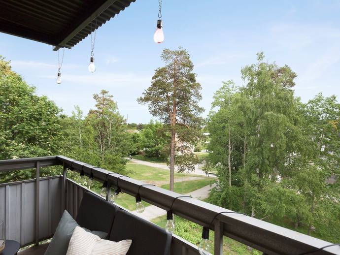 4 rok · 90 m² · Ormingeringen 37