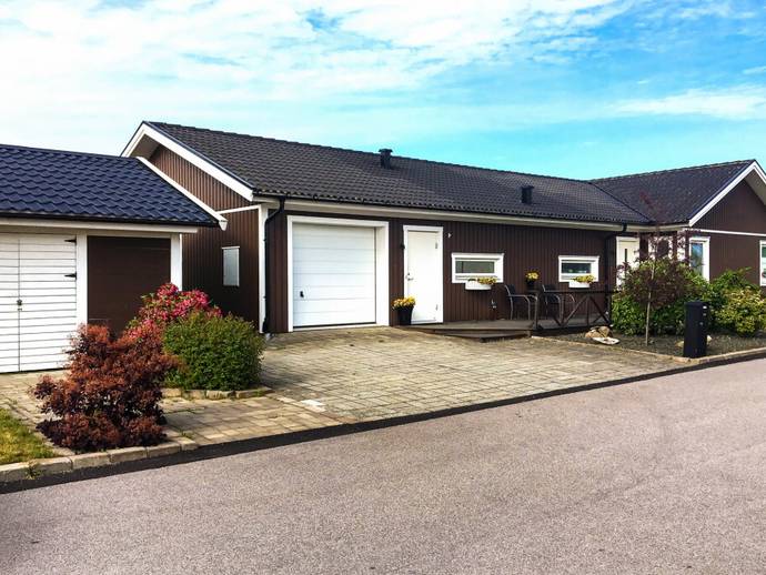 6 rok · 135 m² · Dygdernas väg 35