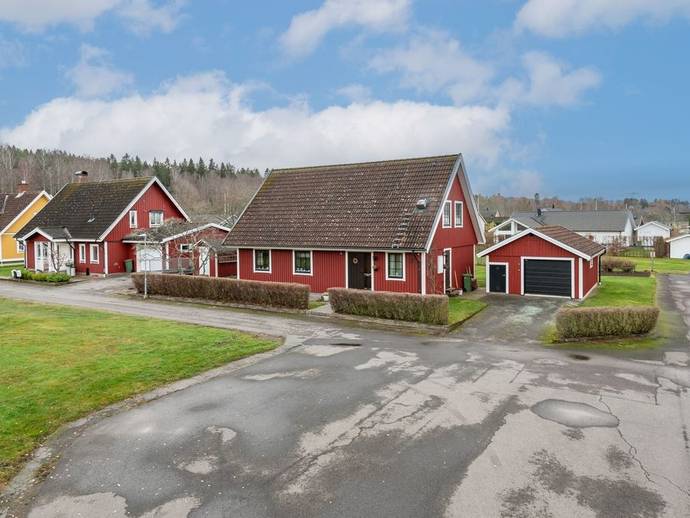 6 rok · 163 m² · Barkvägen 7